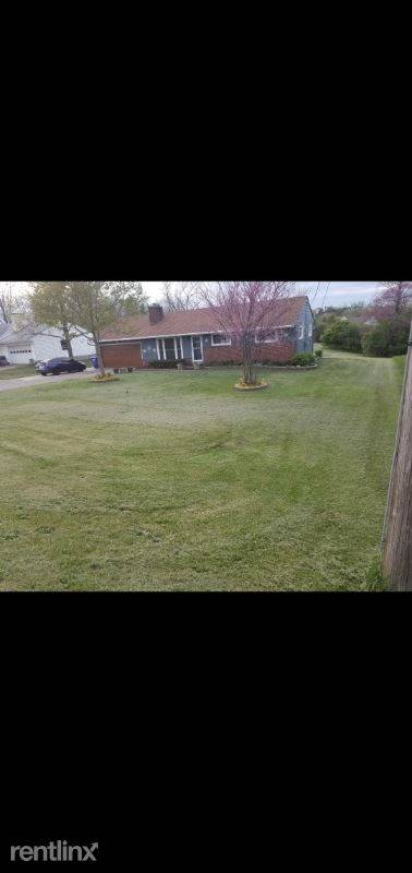 Main picture of 730 Hamilton New London Rd