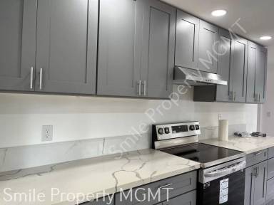 Main picture of 412 SE 139th Ave