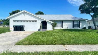 Main picture of 417 Iowa Woods Cir E