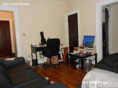 Main picture of 236 Kelton St