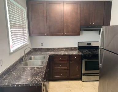 Main picture of 4357 Texas St