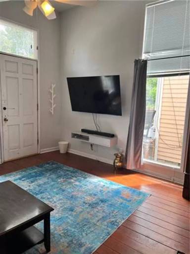Main picture of 3026 Constance St