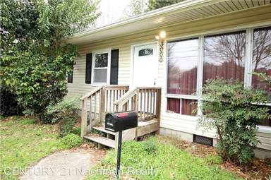 Main picture of 3000 Beaver Dr