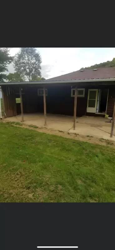 Main picture of 2682 Twsp Rd