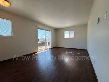 Main picture of 321 Chestnut St