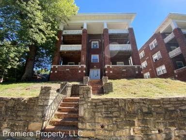 Main picture of 4013 Charlotte St
