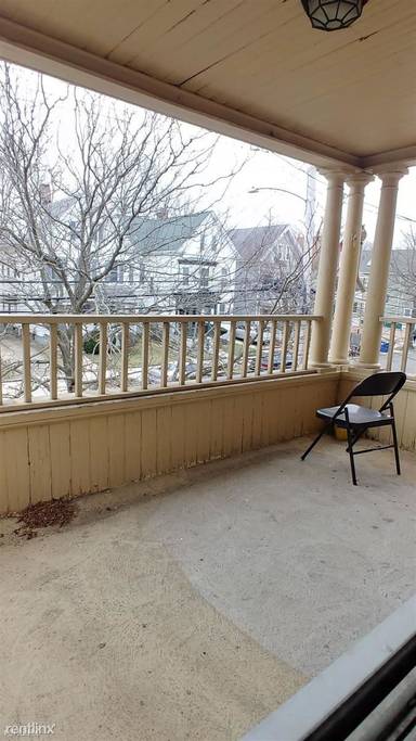 Main picture of 42 Carmel St