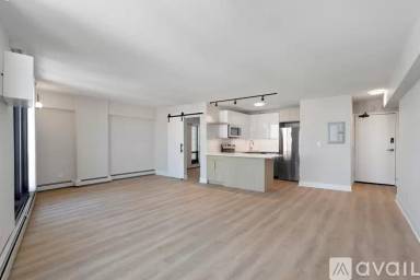Main picture of Duplex Tower