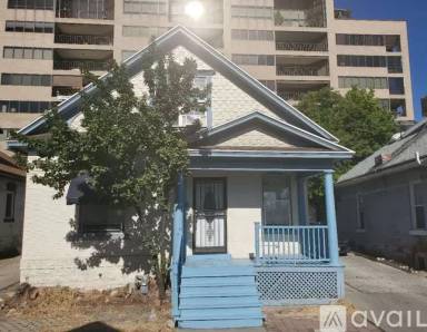 Main picture of 427 S Fletcher Ct