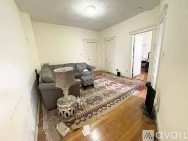 Main picture of 64 Queensberry St