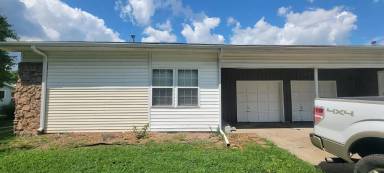 Main picture of 2132 E Bennett St