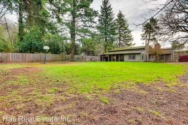 Main picture of 1625 Cloverleaf Rd