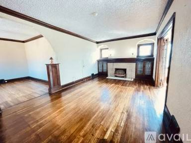 Main picture of 3803 E 154th St