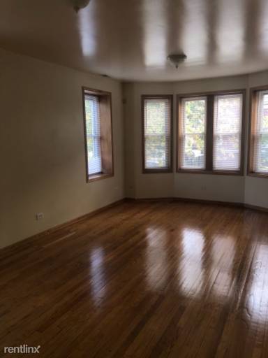 Main picture of 7350 S Phillips Apartments