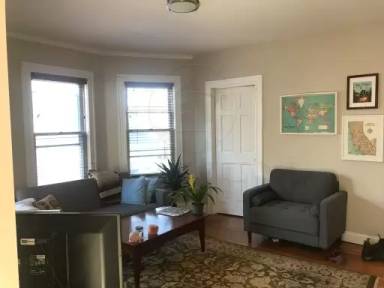 Main picture of 21 Conwell Ave