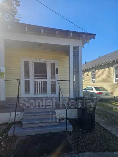 Main picture of 4402 Dhemecourt St