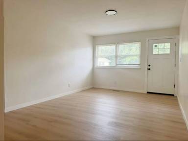 Main picture of 804-806 Fairlawn Ct