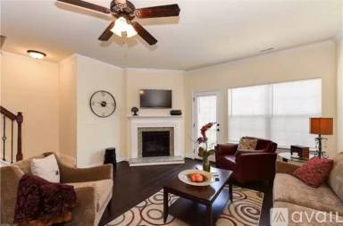 Main picture of 2818 Estella Way