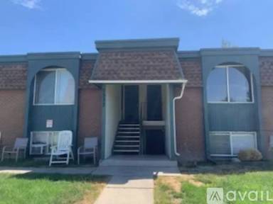 Main picture of 2537 S Lakecrest Dr