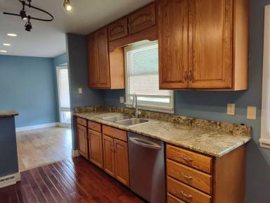 Main picture of 3010 Country Club Dr