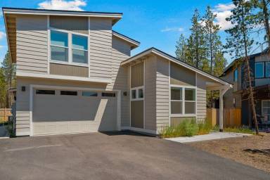 Main picture of 16497 Carter Ct