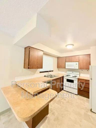 Main picture of 1335 Z St