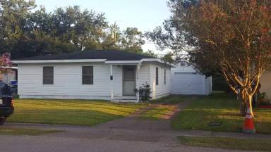 Main picture of 10326 Pillot St