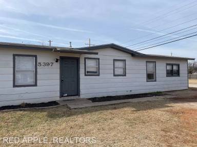 Main picture of 5301 Questa Dr