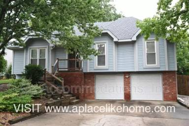 Main picture of 15112 W 122nd Ter