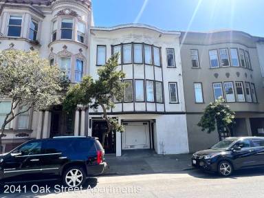 Main picture of 2041 Oak St