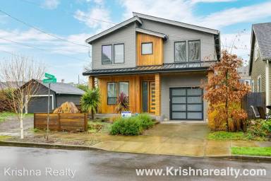 Main picture of 7125 N Haven Ave