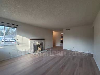 Main picture of 602 Lelandhaven Way