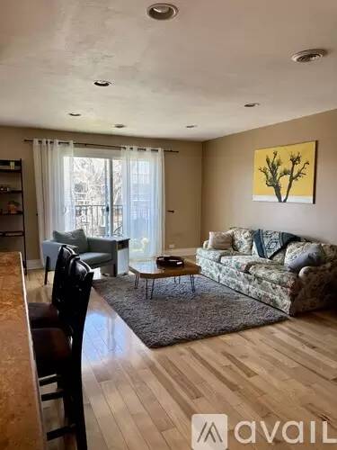 Main picture of 9621 S Karlov Ave