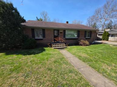 Main picture of 1809 Ravinia Rd