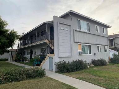 Main picture of 1314 W Valencia Dr