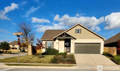 Main picture of 916 Paseo de Castana Way