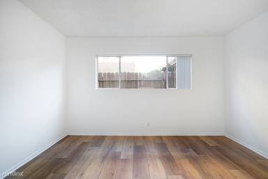 Main picture of 11511 Ohio Ave