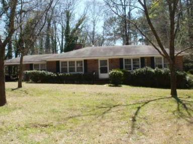 Main picture of 131 Frances Pl
