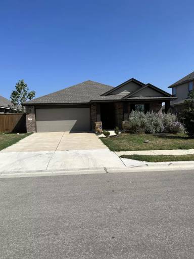 Main picture of 3465 Pauling Loop