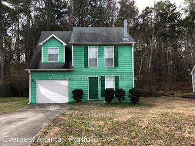 Main picture of 2700 Woodward Rd