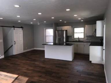 Main picture of 1501 Stratford Rd