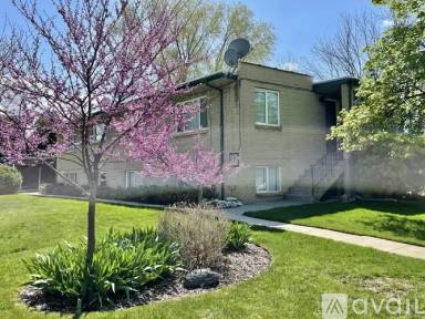 Main picture of 1355 S 300 E