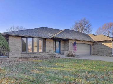 Main picture of 1266 E Marquette Ct