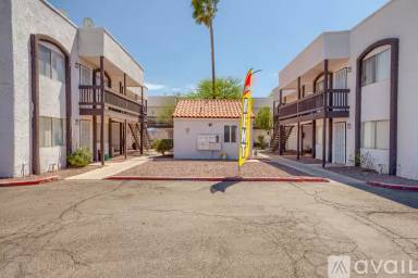 Main picture of 114 E Mohave Rd