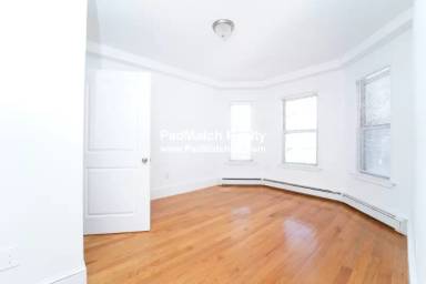 Main picture of 16 Bird St