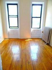 Main picture of 156 East 85th St