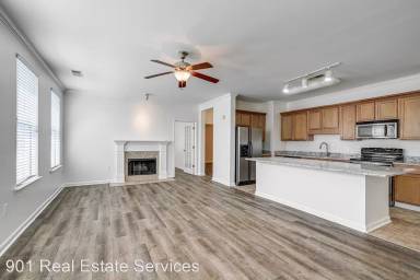 Main picture of 720 Litty Ct