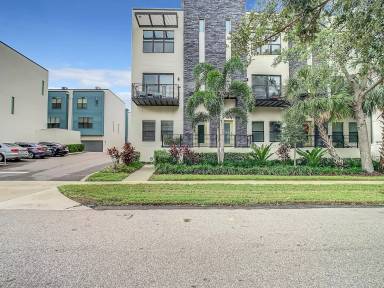 Main picture of 4810 W McElroy Ave