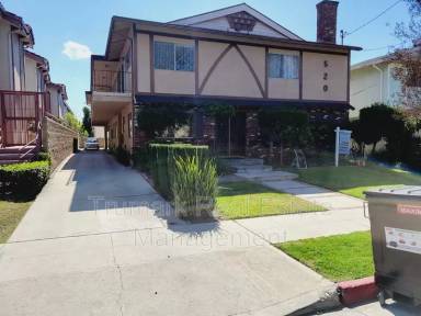 Main picture of 520 E Maple St