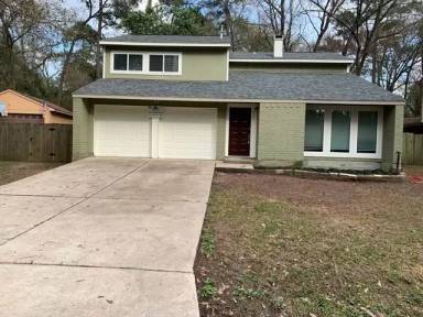 Main picture of 13 Hickorybark Dr